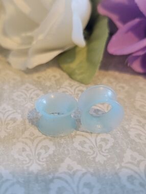 Light Blue Silicone Ear Tunnels - Gauge 00
